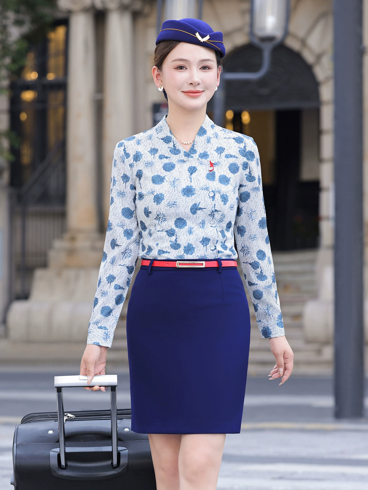 China Eastern Airlines stewardess professional workwear blue and white porcelain shirt female autumn flight attendant workwear front desk reception etiquette uniform