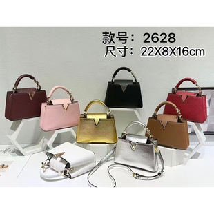 �W���r��ͨ�����ᚢ�ְ������25��ײɫƴ��ͨ�چμ�б���F�D��Ů