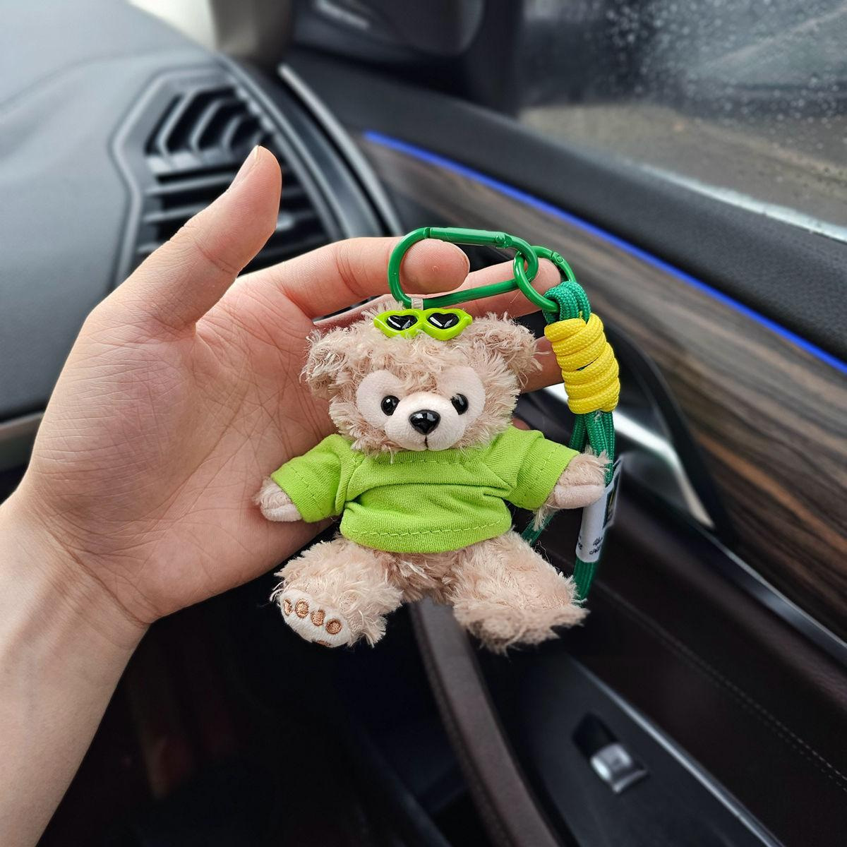Shirley Mei Regalo para niña, bolso de mujer, adorno, muñeca de felpa, coche, Tamiflu, llavero, colgante lindo