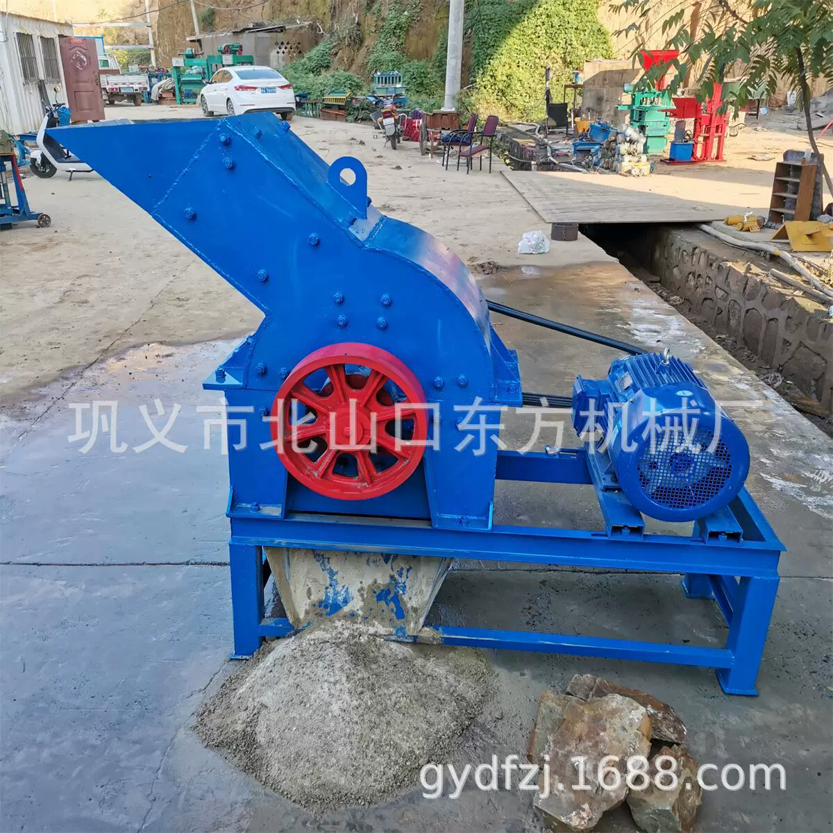 400-600锤破现场试机视频 建筑垃圾粉碎机 青石破碎机节能环保