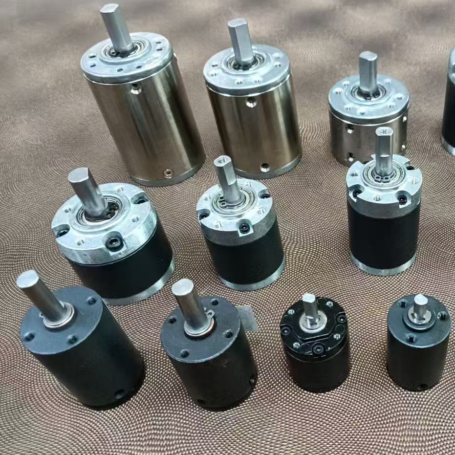 生产加工齿轮箱     玩具齿轮箱     5转齿轮箱  变速齿轮箱