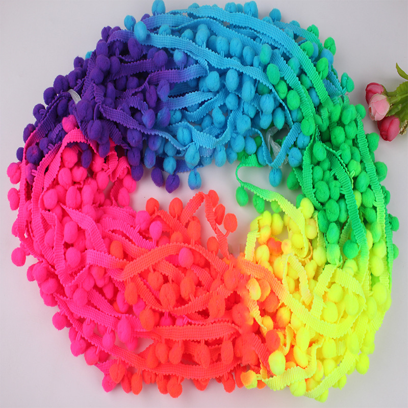 Manufacturer's new wholesale 1.2 cm colorful hair ball