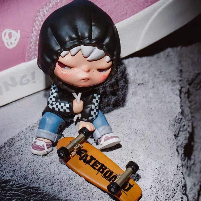 Коллекционная фигурка P0PMART Hirono Ono VANS Elevator Card, слепой бокс, ручная работа, 0,09 кг