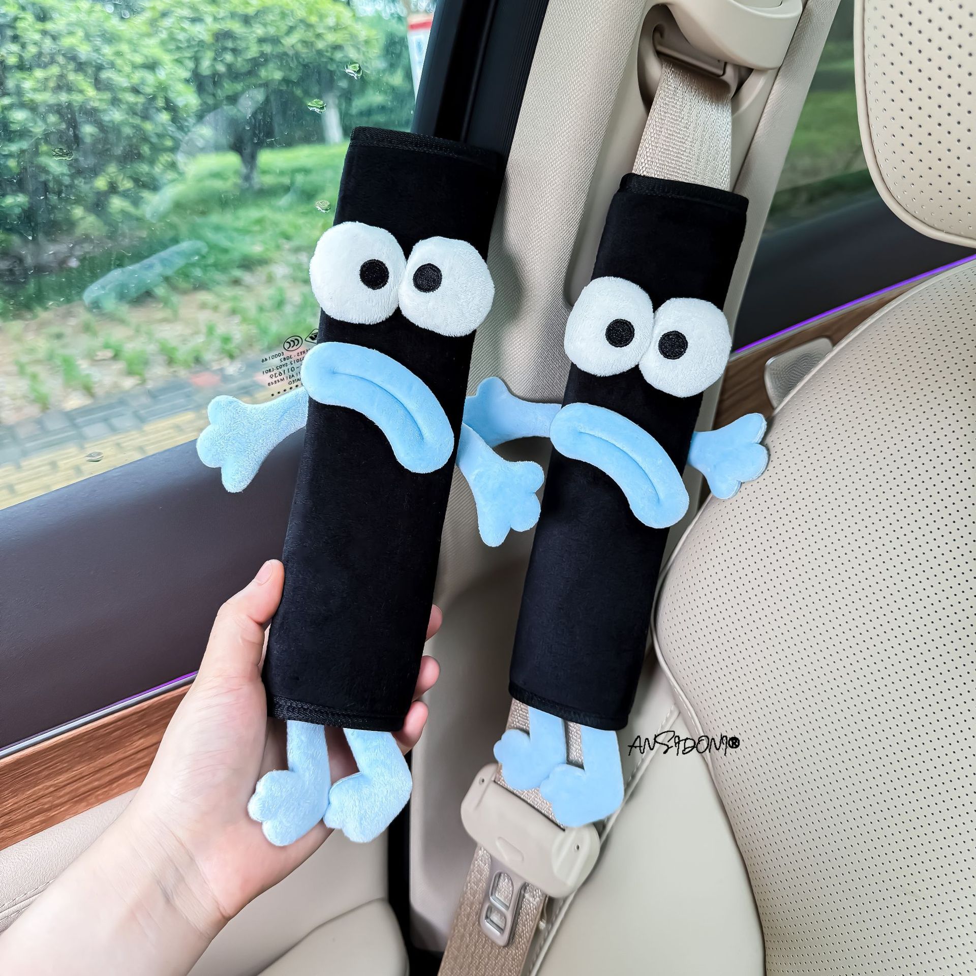 Meo Xiaochairen Car Seat Belt Shoulder Protector Car Seat Belt Decoration Gift for New Car Suitable for All Seasons for Women