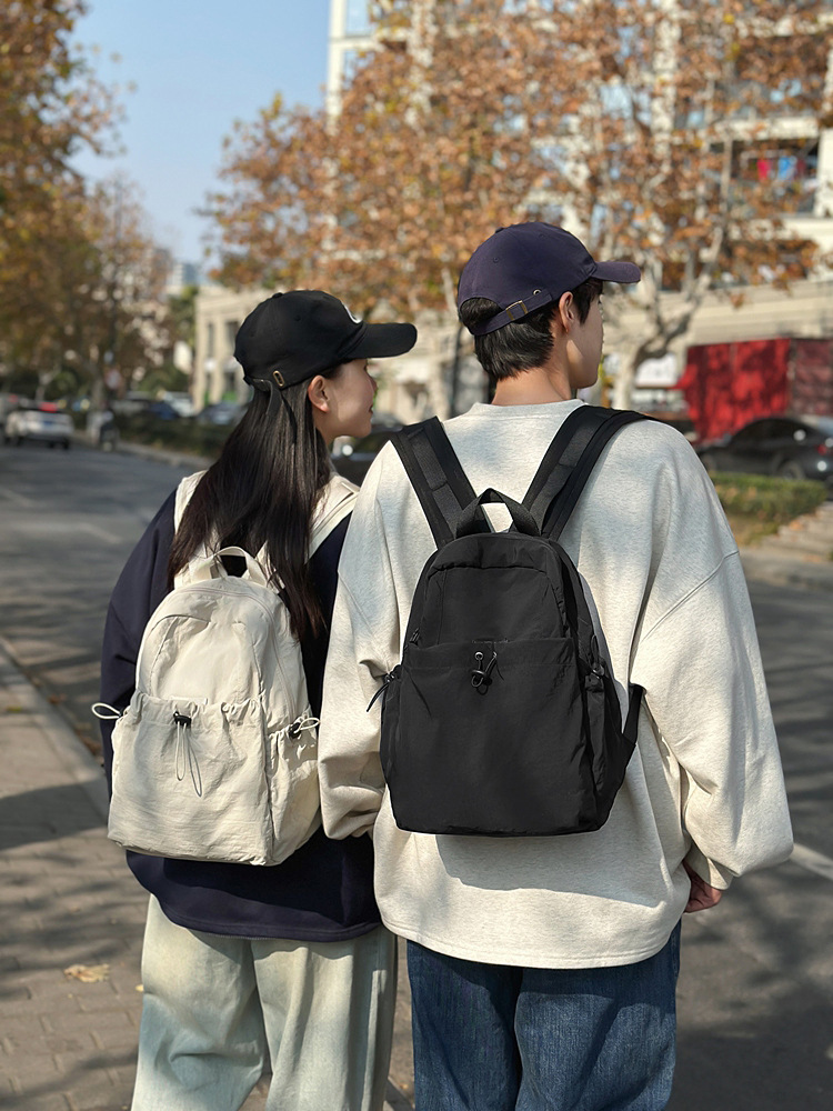 solid color backpack for men and women for leisure