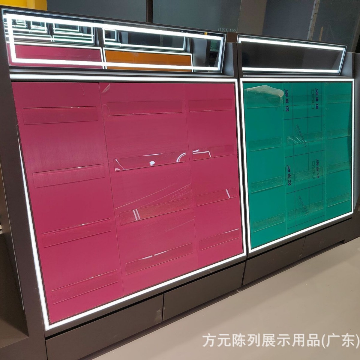 护肤品面膜柜美妆展示柜台中岛货架调色师wowcolor展示架中岛展柜