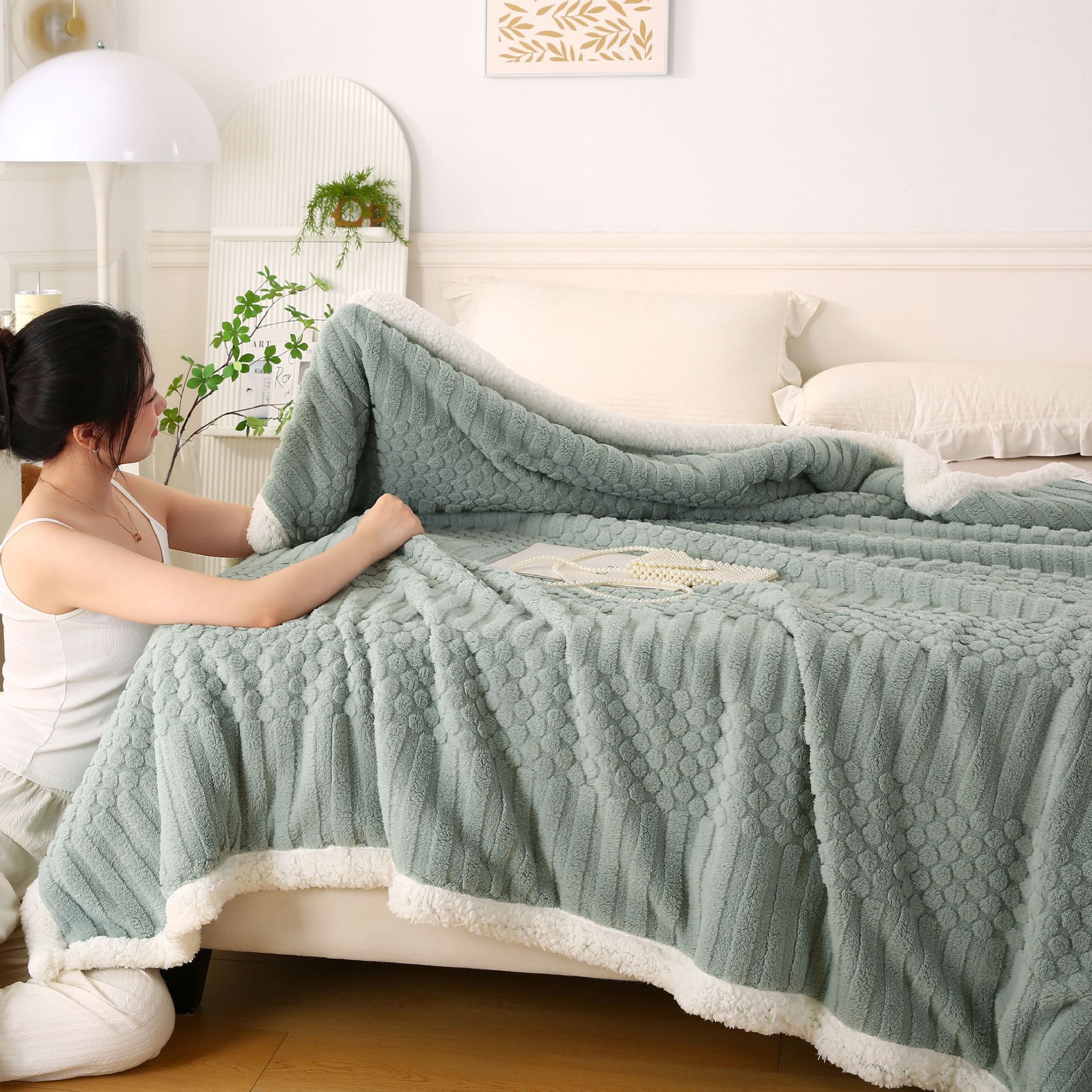 2024 nueva manta de terciopelo de doble capa de jacquard de punto, lana de cordero, sofá grueso, manta, edredón de invierno al por mayor