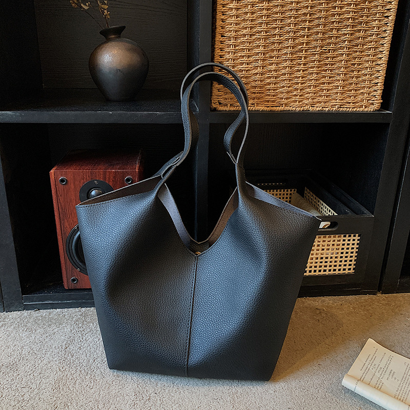 Large Capacity Fashion Tote Bag For Women 2026 New Minimalist Relaxed Shoulder Bag Commuter Genuine Leather Large Dual-Use Bag - Thumbnail 2