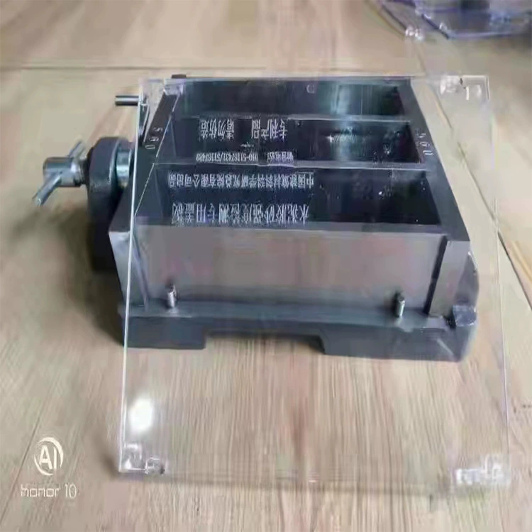 Крышка формы для испытания на цементный клей и песок