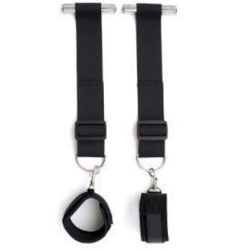 Секс-игрушки, альтернативные игрушки, наручники для дверей и окон, плюшевые наручники для флирта пар, бондаж и подвязки оптом