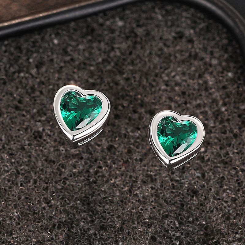 3g Weight Copper Ear Needle Material Ear Studs Classification 1 Pair Quantity Daily, Street Occasion Copper Material Heart Shape Pattern All Seasons Season Women's Gender Sweet Style 1 Pair Sweet Heart Shape Copper Ear Studs 30