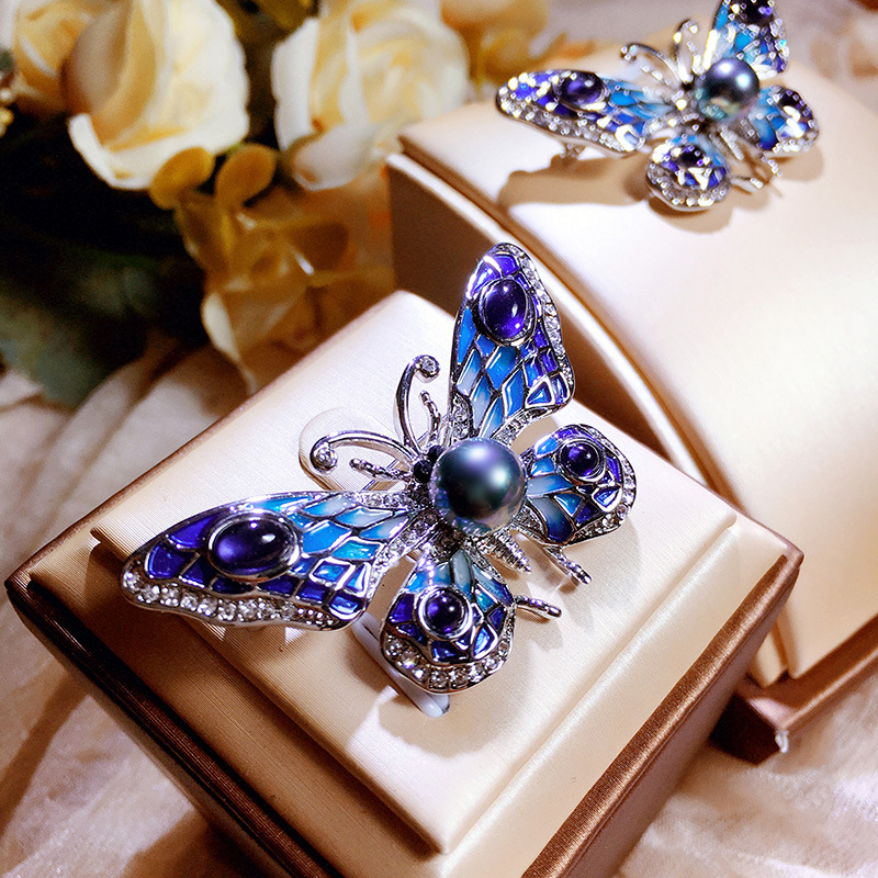 European and American enamel painted butterfly brooch, freshwater pearl opal pin, sweater chain dual use_voghion.com