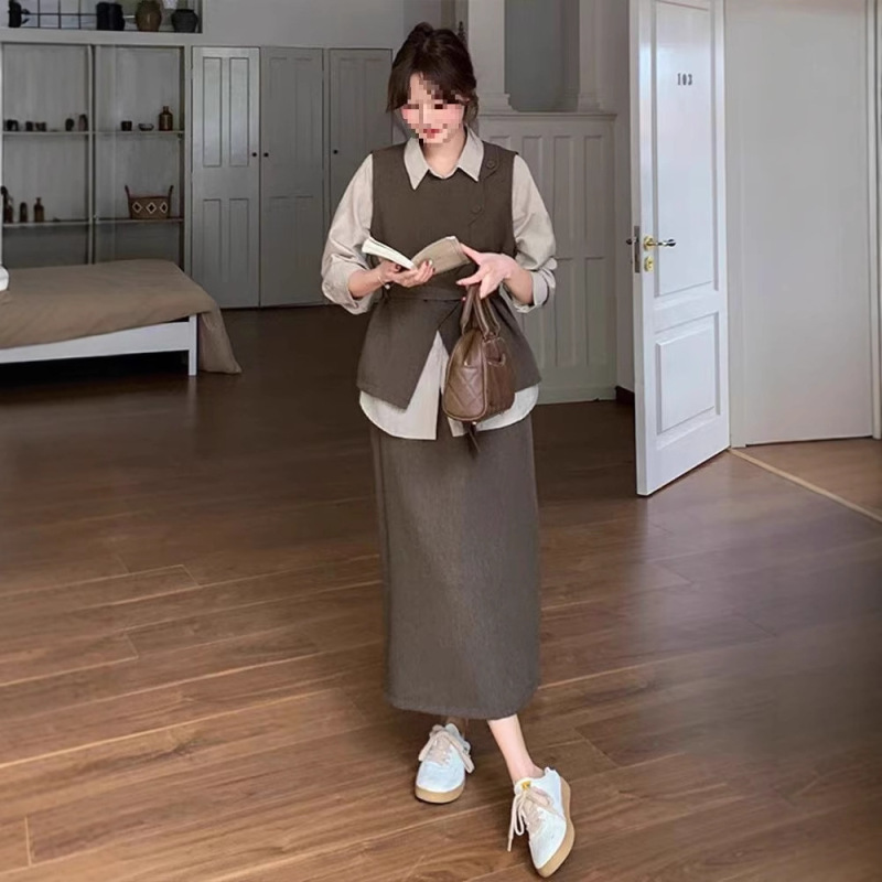 穿搭高级感套装女春季2025西装马甲半身裙韩系整套穿搭轻熟三件套|undefined