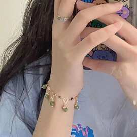 流苏星星手链女镂空爱心复古国潮流苏气质轻奢仙气小众高级感手饰