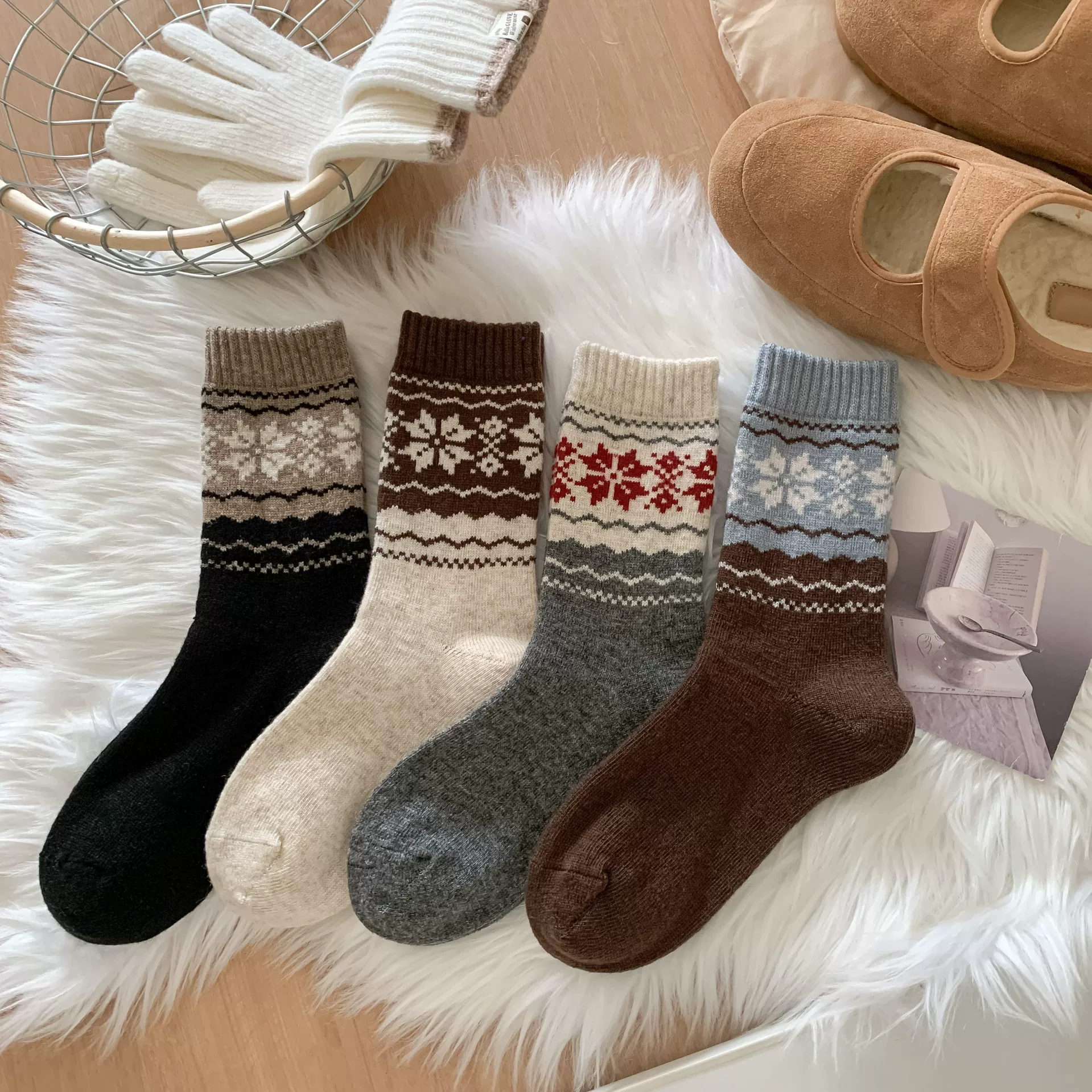  Woolen warm demi-season retro knee socks, mid-length