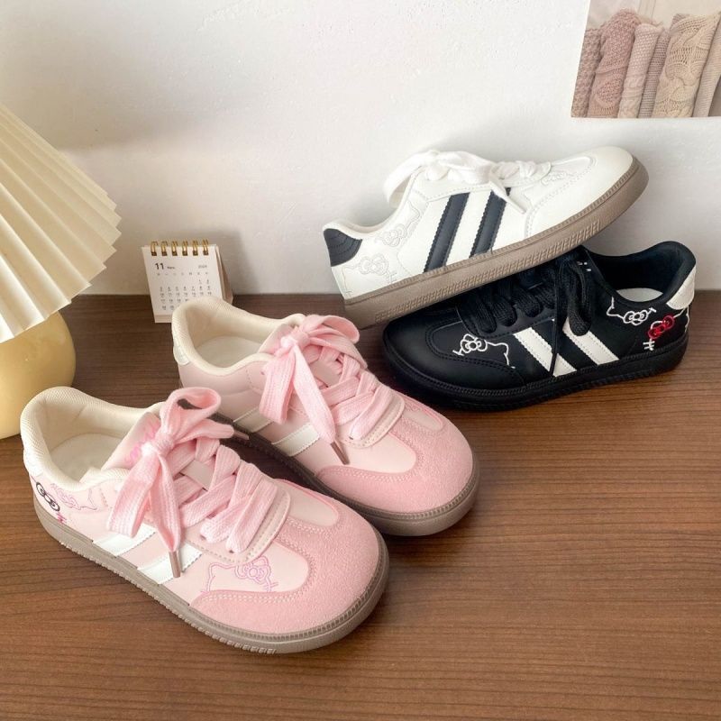 lindo KT gato bordado zapatos de entrenamiento de mujeres 2025 nuevo nicho casual chic zapatos de skate muñeca zapatos blancos pequeñas mujeres