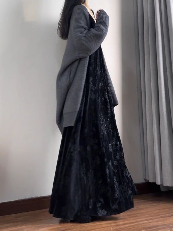 丝绒连衣裙套装女新中式国风复古印花吊带长裙禅意针织开衫两件套|undefined