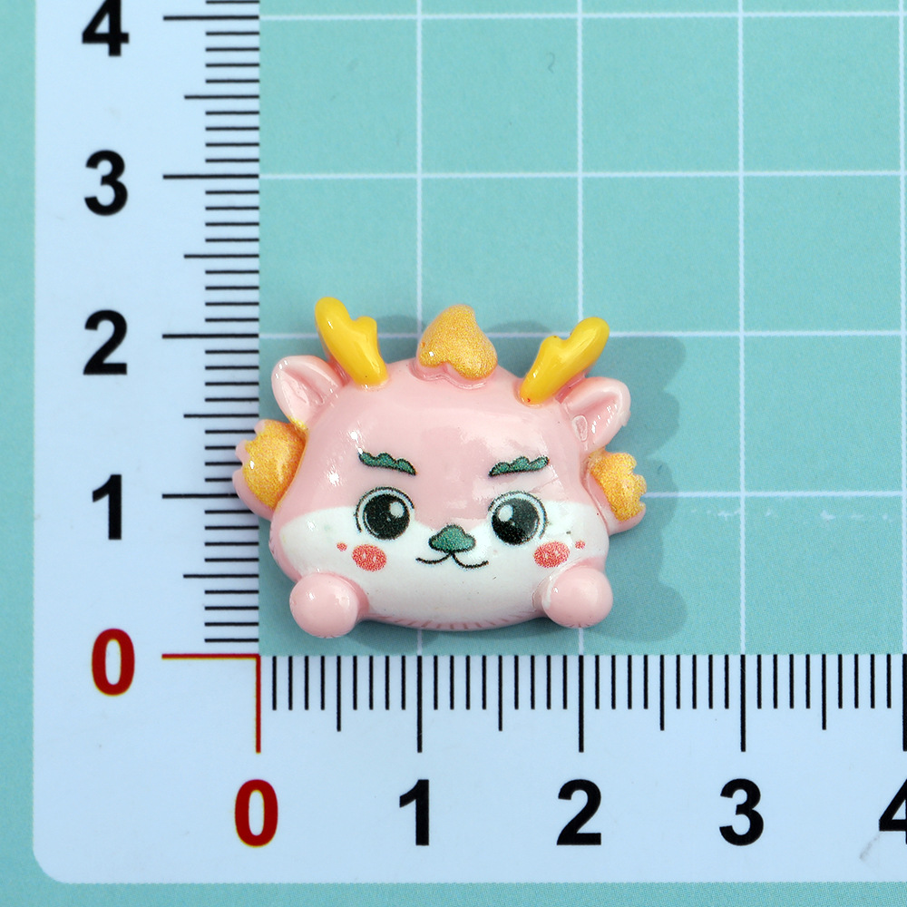 Nuevo multi-color Tyrannosaurus DIY resina accesorios crema pegamento pelo accesorios teléfono móvil Shell agujero zapato hebilla parche adornos al por mayor