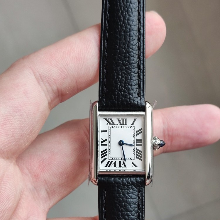 Factory Direct Sales Dropshipping Tank Watch for Men and Women Couple Quartz Watch Full of Stars Guangzhou Station Wholesale Supply