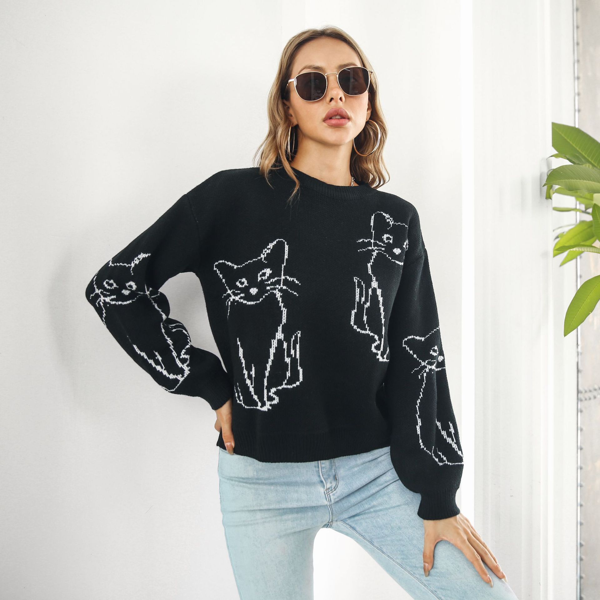 Cat Pattern Sweater Image 3