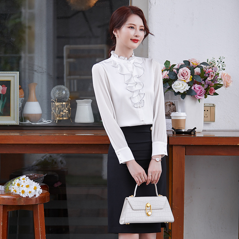 Acetic Acid Satin Shirt Women's New Autumn and Winter 2023 Lace-up V-Neck Ribbon Fashion Chiffon Brown Shirt Autumn