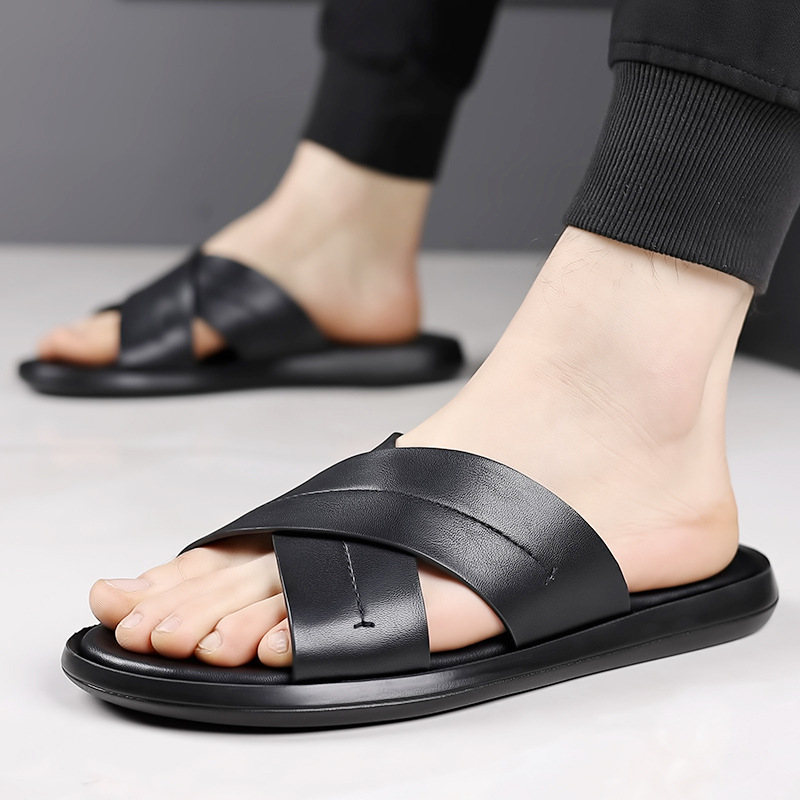Heren leren slippers voor het strand met antislip zool_voghion.com