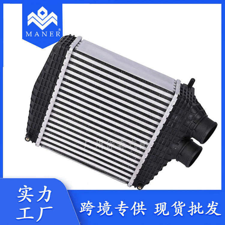 工厂直销汽车中冷器散热器670035635适用于玛莎拉蒂