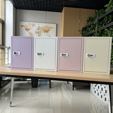 С���FƤ�����������ܴa���ļ����W������С�F��Ů�����ᙙ���U��