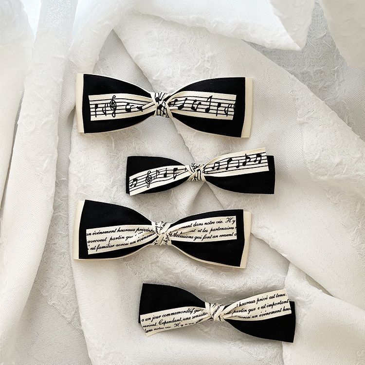 Elegant genuine design hairgrip with letters
