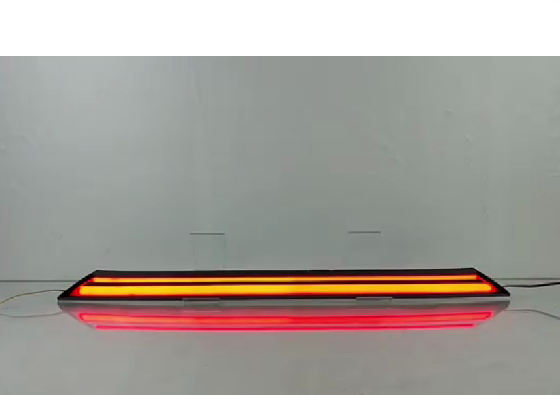 Adecuado para Toyota Senna SIENNA (Senna) 21-23 años-después de la luz trasera