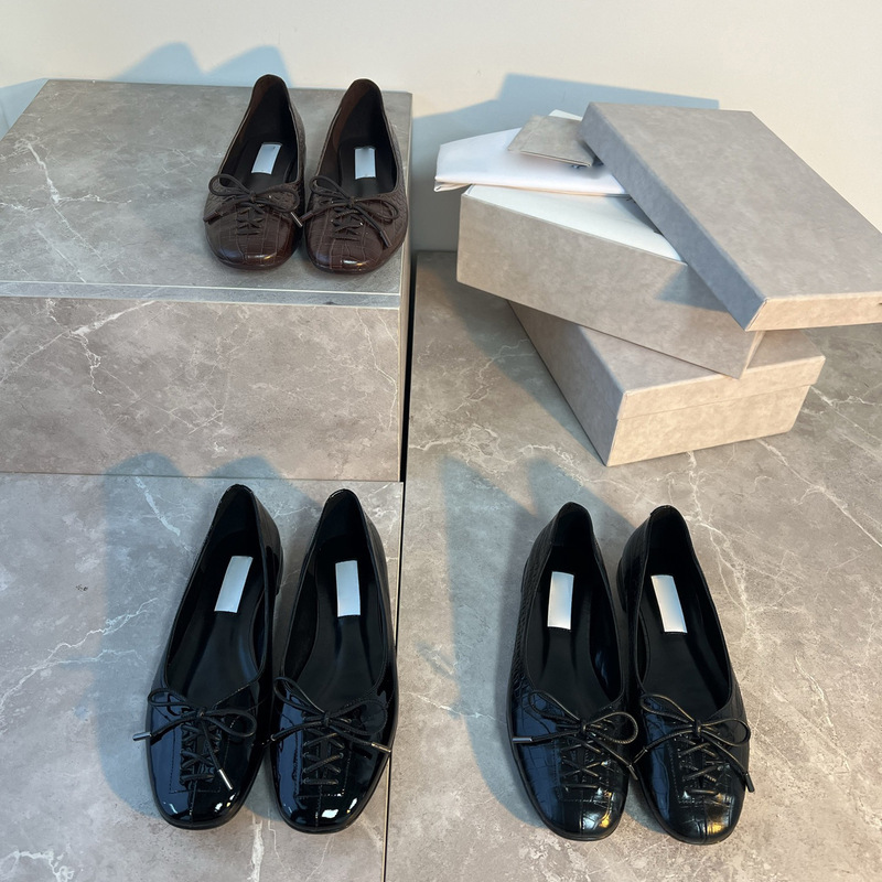 High-End 2026 Spring New Stylish Lace-Up Bowknot Genuine Leather Crocodile Pattern Flat Versatile Shallow Mouth Women's Shoes