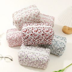 棉布化妝包旅行大容量收納包學生小碎花日韓便攜絎縫棉布ins包包