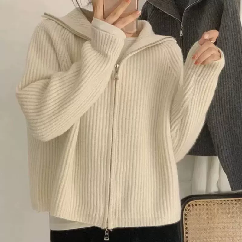 毛衣女外套春秋慵懒风2023新款针织开衫拉链百搭韩版网红宽松温柔
