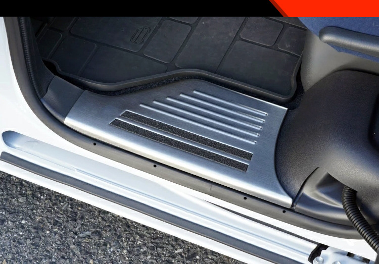 Suitable for Daihatsu 2025 Move Modified Welcome Pedal Side Door Stainless Steel Foot Pedal Guard