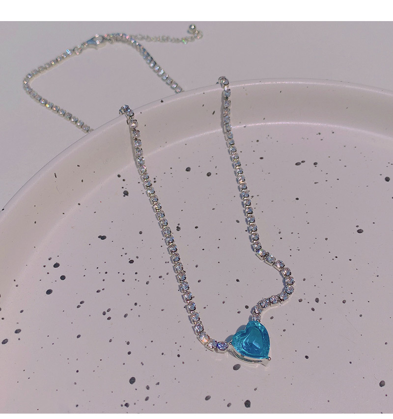 Super Flash Blue Heart-Shaped Zircon Necklace Delicate Rhinestone Clavicle Chain