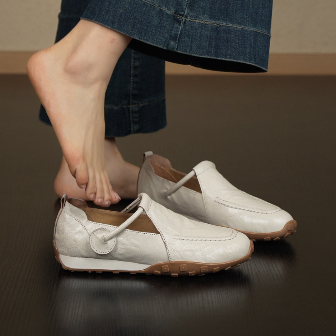 Exclusive Mary Jane shoes for work and office made of sheepskin leather English style with velcro, soft sole, suitable for standing work, British style, easy to put on