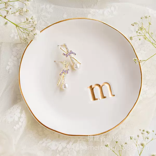 Cross-Border Amazon Irregular Ceramic Tray Concave Letters Gold Jewelry Storage Tray Light Luxury Ceramic Decorative Ornaments