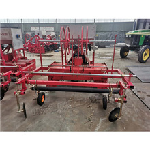 拖拉机后置式打药铺膜机 农田起垄覆膜打孔一体机 农用喷药覆膜机