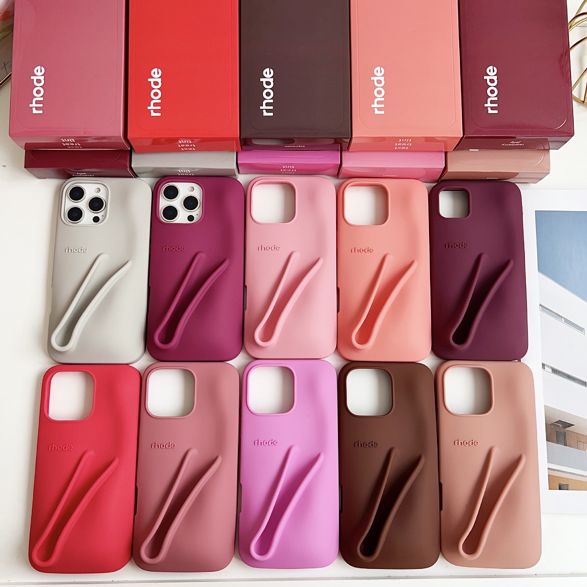 ng2510227 Rhode Disponibile nello stesso stile Rossetto Lucidalabbra Colore Custodia per telefono in silicone Copertura completa Compatibile con iPhone_voghion.com