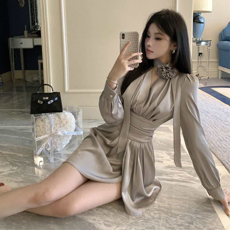 Celebrity Style Cool and Slim Waist Slimming Satin Dress for Small People, New Autumn Style