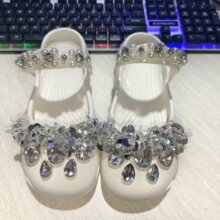 �m�䶴��Ьˮ�����Ь���߼��ֹ�DIY�ɲ�жcrocsЬ������b����