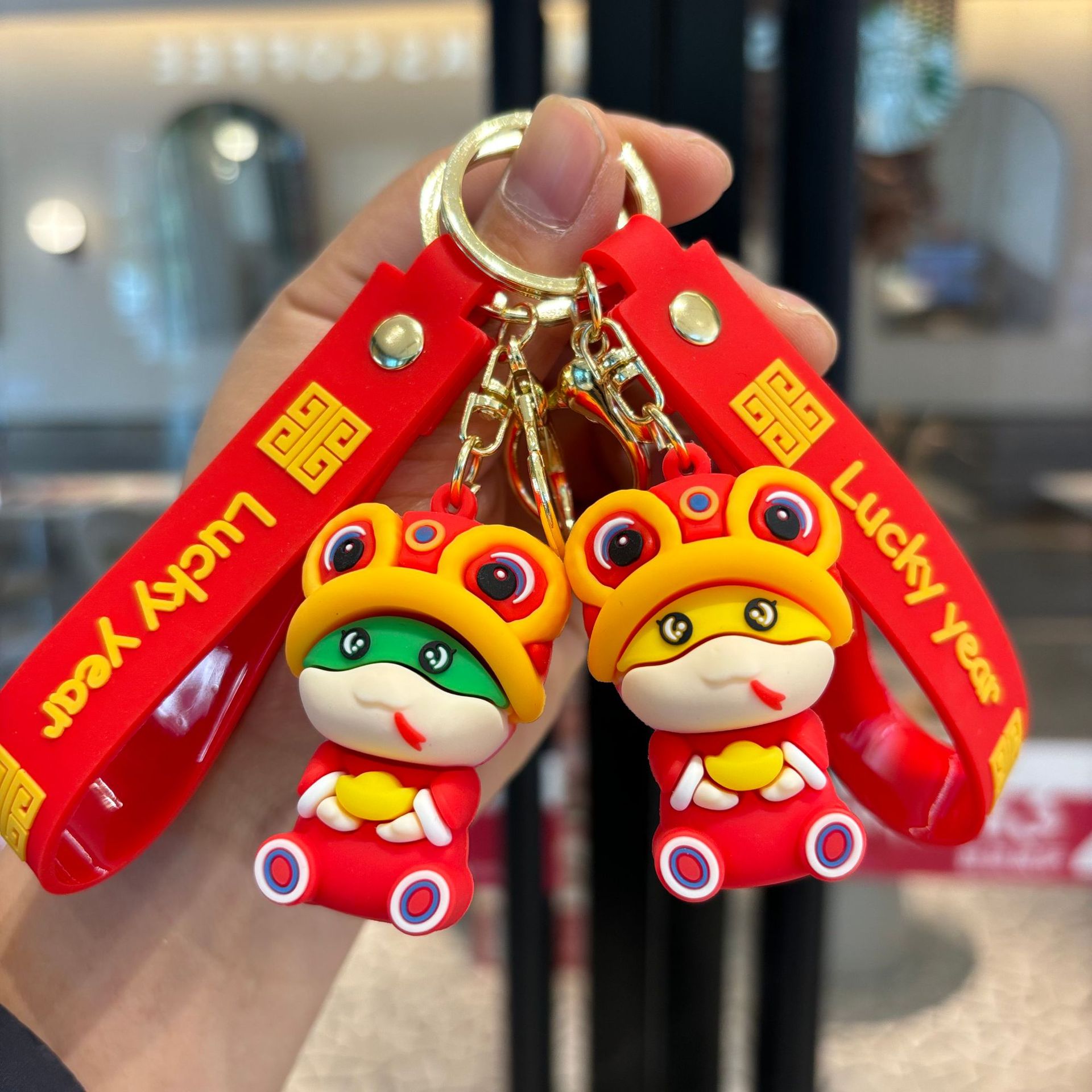 Año Nuevo, león y serpiente, dibujos animados de Año Nuevo, colgantes de llaver, pequeños regalos creativos para chicas, regalos de mano