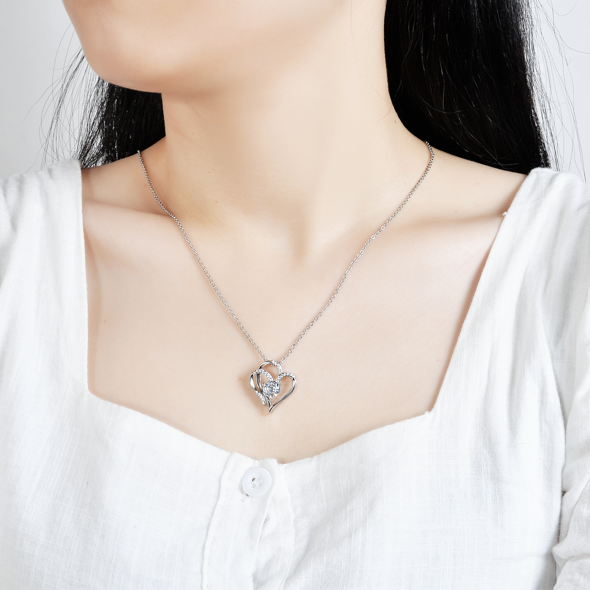 Elegant Heart Shape Copper Plating Zircon Pendant Necklace
