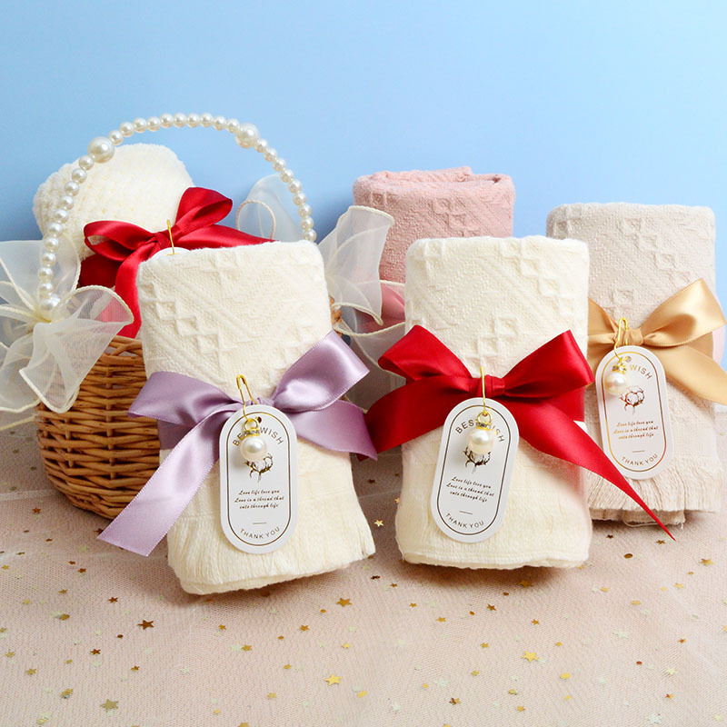 Pure cotton tassel towel hand gift wedding wedding wedding wedding wedding candy supplies New Year March 8th Women's Day gift wholesale
