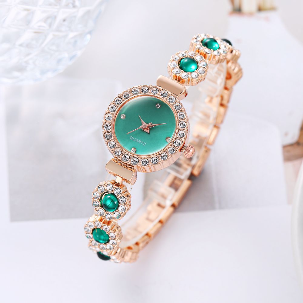 Transmisión en vivo transfronteriza reloj de estudiante piedra preciosa de imitación de color con incrustaciones de diamantes ins estilo universitario temperamento esfera pequeña decoración reloj de pulsera