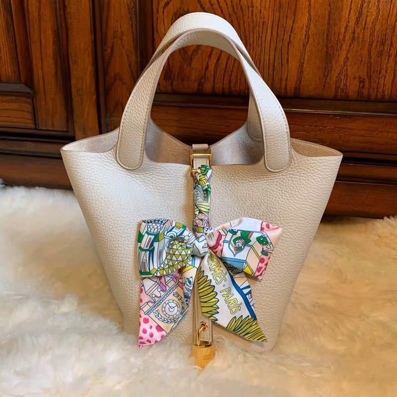 ▪包包女2025网红新款复古菜篮子女包软皮PU皮水桶包百搭手提子母