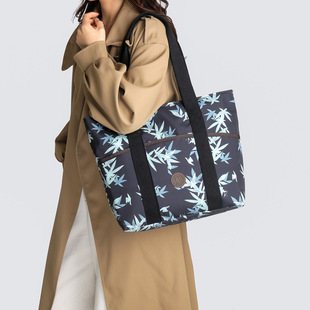 �������к��s���ذ���Ů2025�¿�r�аٴ�μ�����������ذ�