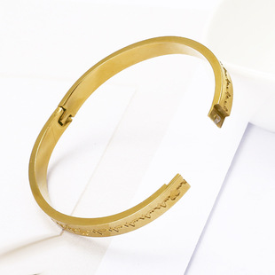 �|ݸ��S؛Դ�W����־�����C �羳��Ůͨ�ÿ��������֭h���l