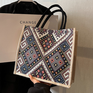 �½�������ɫ���ɹ������ʲ�ų��L�o��Ʒ�����W���������n���ϰ�