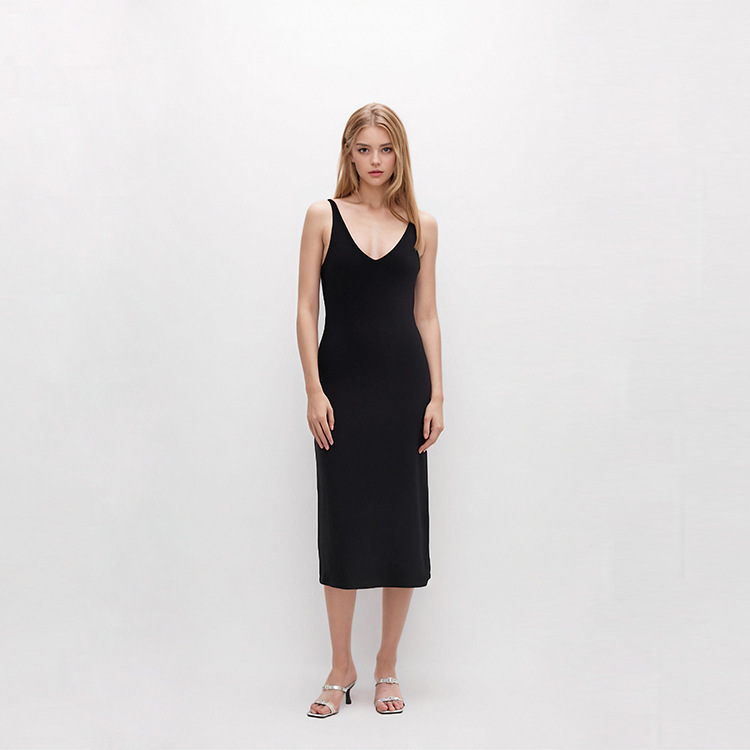 Nanyou Classy Elegant Lady Spring and Summer Black V-Neck Sleeveless Slim Fit Cut Out Slit Mid-Length Knitted Dress Nanyou Classy Elegant Lady Spring and Summer Black V-Neck Sleeveless Slim Fit Cut Out Slit Mid-Length Knitted Dress